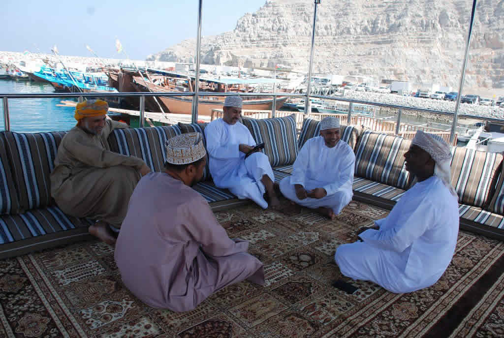 dhow cruise tourism