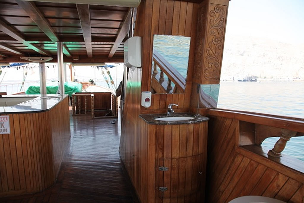 Musandam Dhow Cruise